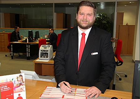 Timo Rothe ist der neue Geschäftsstellenleiter in Vluyn.