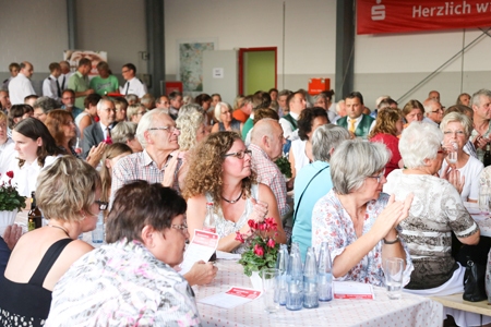 Rund 200 Ehrenamtliche von gemeinnützigen Vereinen und Organisationen aus Alpen erwartet die Sparkasse zum Ehrenamtsforum. Hier ein Bild aus vergangenen Jahren.