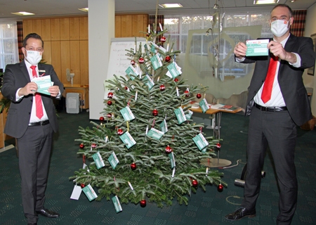 Weihnachtswunschbaum 2020 in Asberg