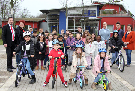 Neue Räder für die Fahrradschule